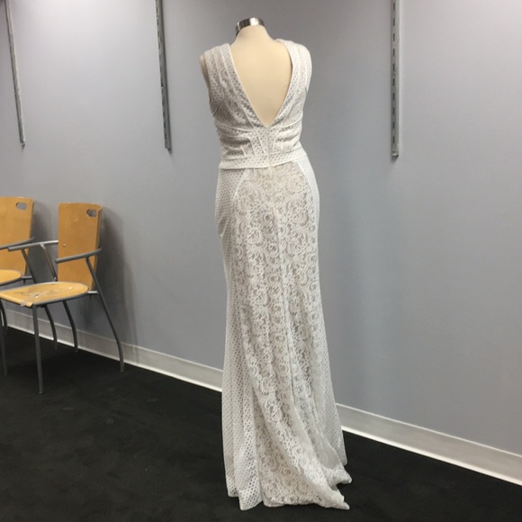 NEW!!  TONY BOWLS CURVE-HUGGING WHITE 10 #TB11681 - Picture 7 of 8